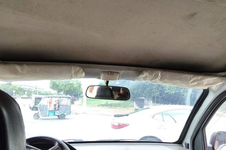 Used Wuling Rongguang New Truck 2019 1.5L Double-Cab China VI L3C Headliner