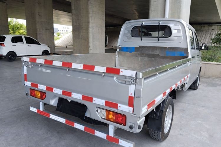 Used Wuling Rongguang New Truck 2019 1.8L Double-Cab China VI Standard LJ479Q6 Rear Right 45 Deg