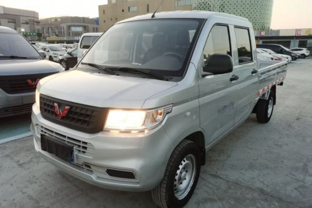 Ojetý Wuling Rongguang New Truck 2019 1.8L Double-Cab China VI Standard LJ479Q6
