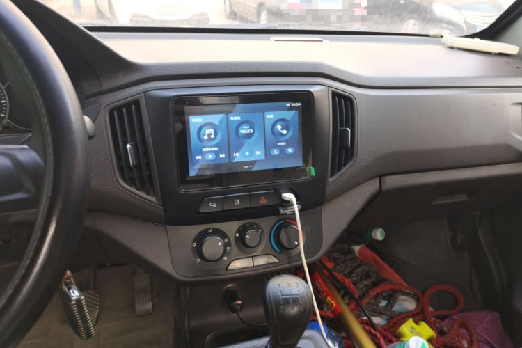 Used Wuling Rongguang New Truck 2021 1.5L Rural Version LV1 Extended Single-Row L3C Audio And AC Panel