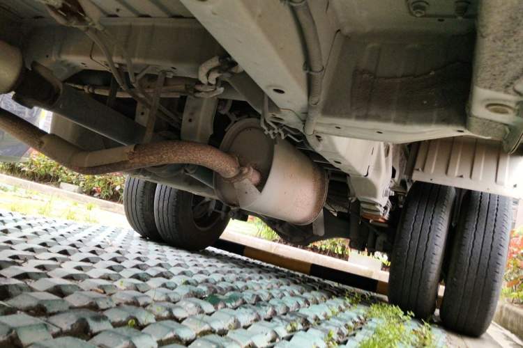Used Wuling Rongguang New Truck 2021 1.8L Comfort-Grade Double-Cab Dual Rear Wheels LJ479Q6 Chassis Front Left