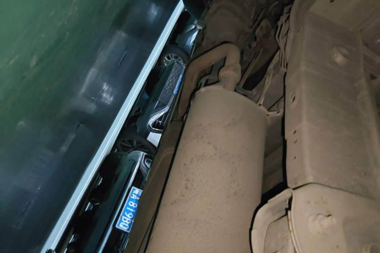 Used Wuling Rongguang New Truck 2021 1.8L Comfort-Grade Double-Cab Dual Rear Wheels LJ479Q6 Chassis Rear Left