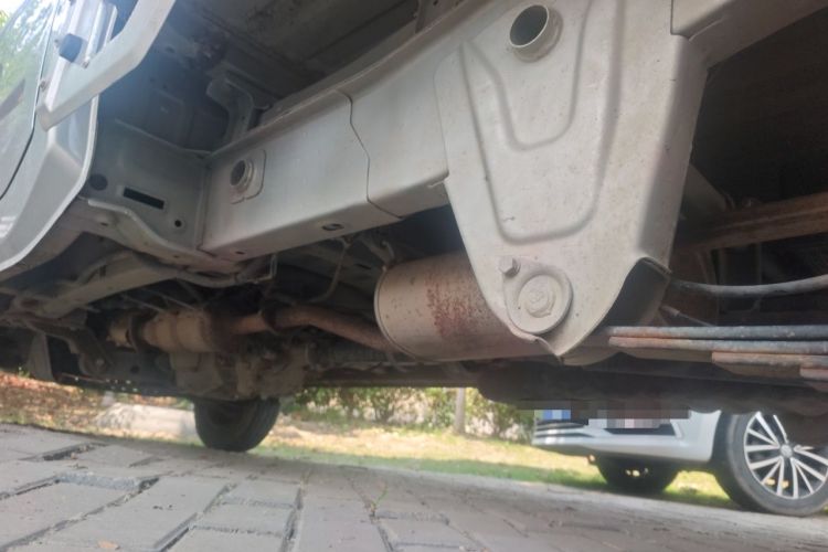 Used Wuling Rongguang New Truck 2021 1.5L Rural Version LV1 Extended Double-Cab L3C Chassis Rear Left