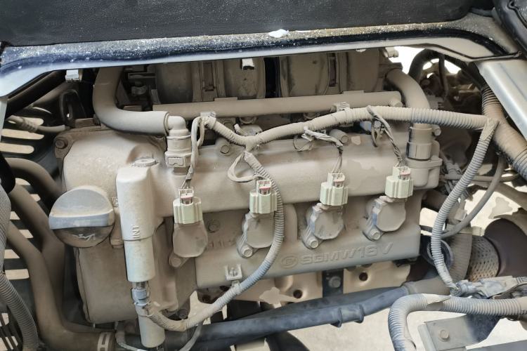 Used Wuling Rongguang New Truck 2021 1.5L Rural Version LV1 Extended Single-Row L3C Engine Bay