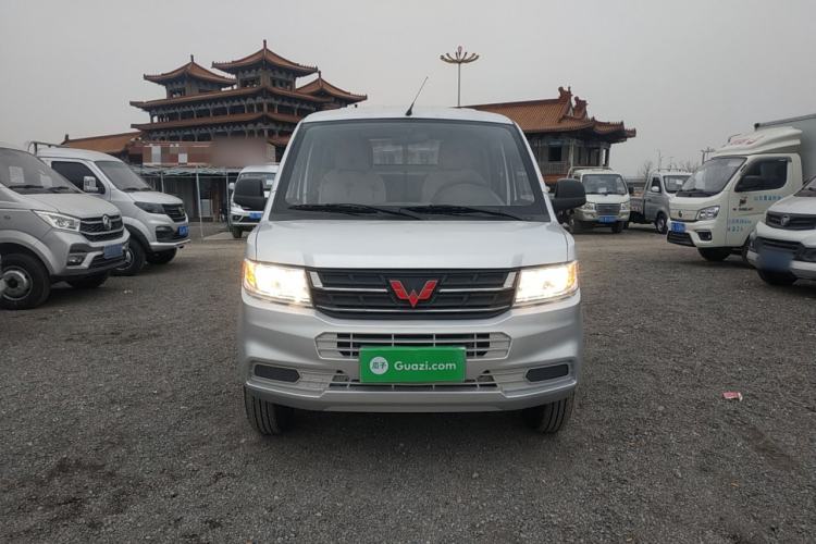 Used Wuling Rongguang New Truck 2021 1.8L Base Model Double-Cab with Dual Rear Wheels LJ479Q6 Exterior 1
