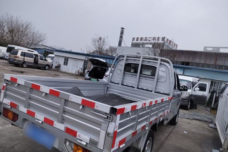 Used Wuling Rongguang New Truck 2021 1.5L Rural Version LV1 Extended Double-Cab L3C Exterior 5
