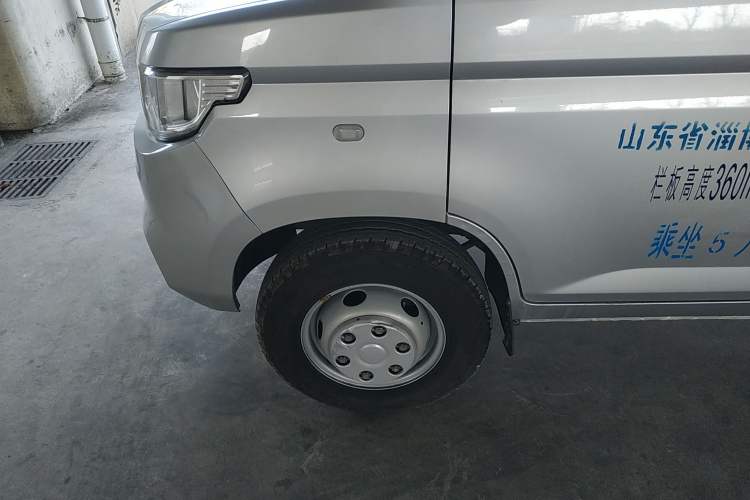 Used Wuling Rongguang New Truck 2021 1.8L Base Model Double-Cab with Dual Rear Wheels LJ479Q6 Exterior 7