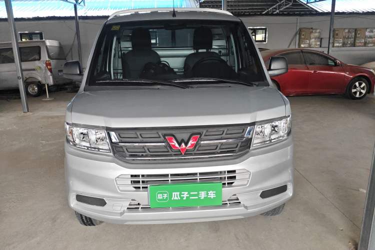 Used Wuling Rongguang New Truck 2021 1.8L Base Model Single-Row Double Rear Wheels LJ479Q6 Front