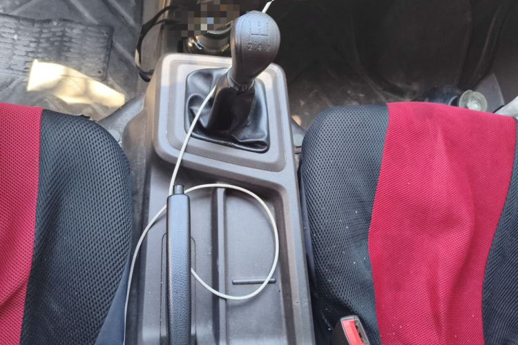 Used Wuling Rongguang New Truck 2021 1.8L Rural Version LV1 Extended Double-Cab LJ479Q6 Gear Lever