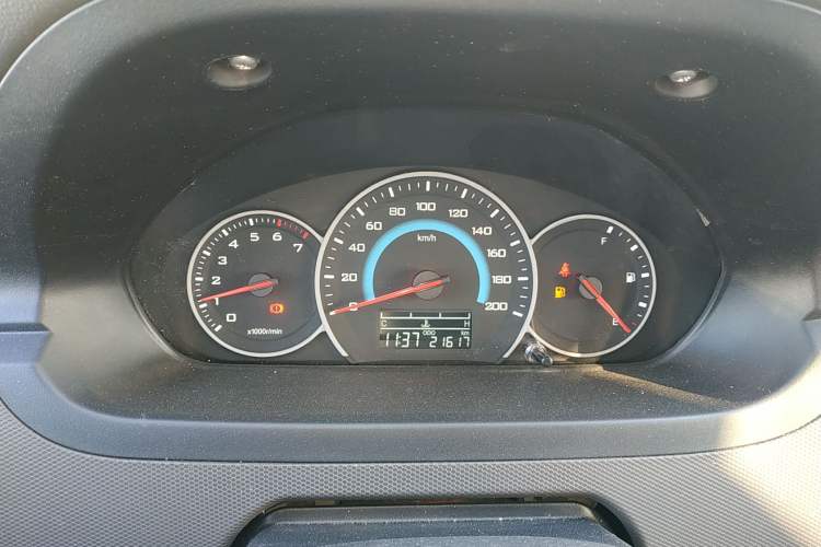 Used Wuling Rongguang New Truck 2021 1.8L Comfort-Grade Double-Cab Dual Rear Wheels LJ479Q6 Instrument Cluster
