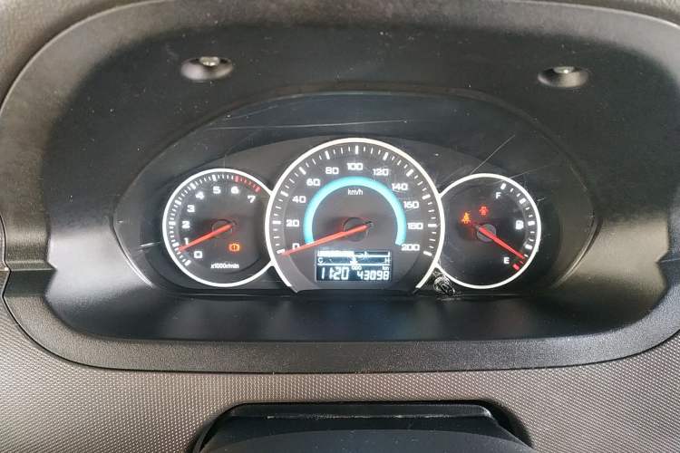 Used Wuling Rongguang New Truck 2021 1.8L Base Model Double-Cab with Dual Rear Wheels LJ479Q6 Instrument Cluster