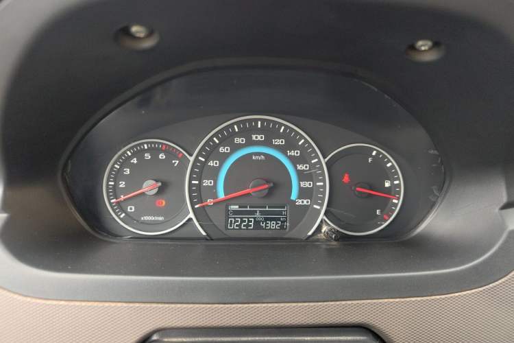 Used Wuling Rongguang New Truck 2021 1.5L Rural Version LV1 Extended Single-Row L3C Instrument Cluster