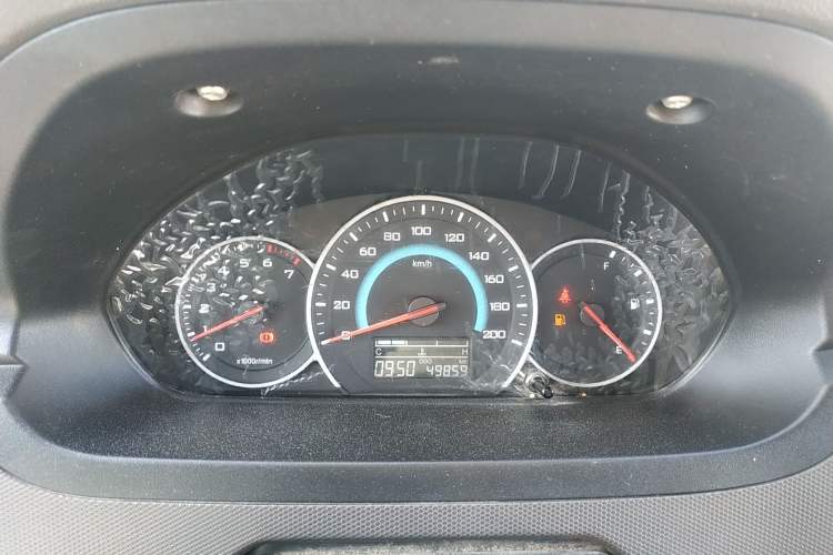 Used Wuling Rongguang New Truck 2021 1.5L Rural Version LV1 Extended Double-Cab L3C Instrument Cluster