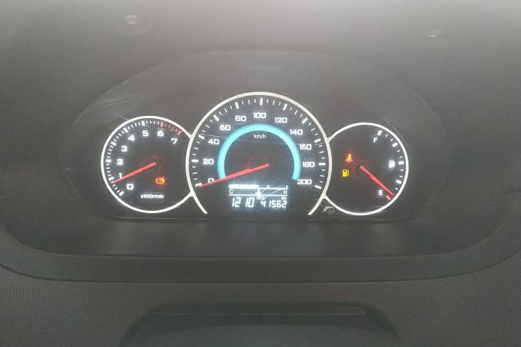 Used Wuling Rongguang New Truck 2021 1.8L Base Model Double-Cab with Dual Rear Wheels LJ479Q6 Instrument Cluster