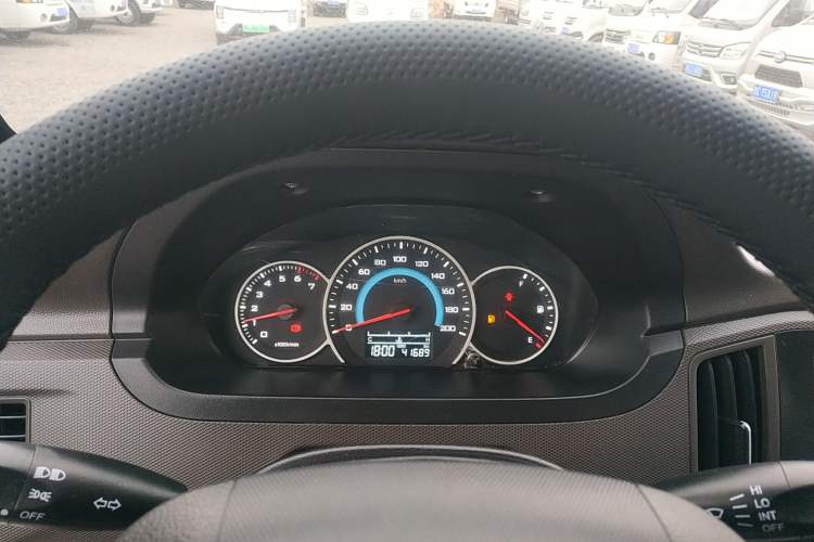 Used Wuling Rongguang New Truck 2021 1.8L Base Model Double-Cab with Dual Rear Wheels LJ479Q6 Instrument Cluster