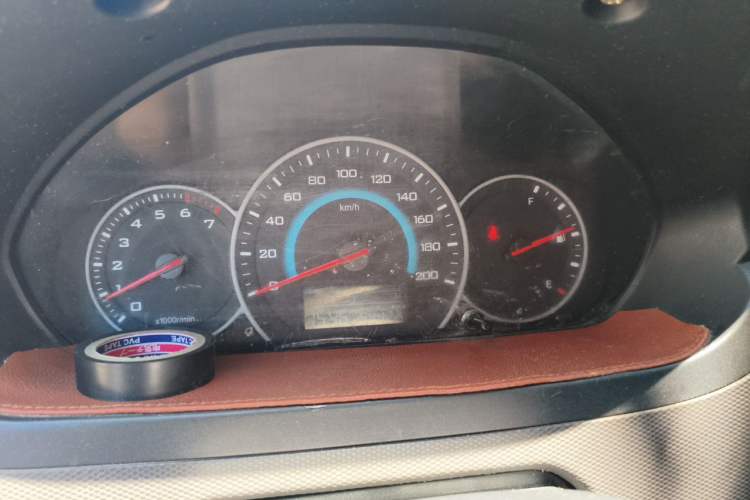 Used Wuling Rongguang New Truck 2021 1.8L Rural Version LV1 Extended Double-Cab LJ479Q6 Instrument Cluster