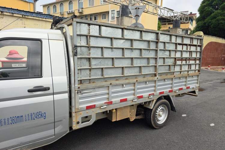 Used Wuling Rongguang New Truck 2021 1.5L Rural Version LV1 Extended Single-Row L3C Left Rear Seat