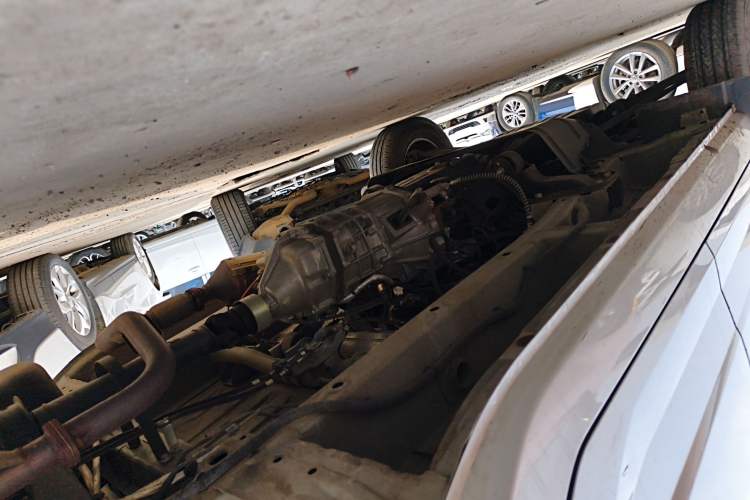 Used Wuling Rongguang New Truck 2021 1.8L Base Model Double-Cab with Dual Rear Wheels LJ479Q6 Left Side Sill
