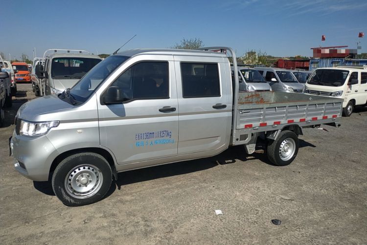 Used Wuling Rongguang New Truck 2021 1.5L Rural Version LV1 Extended Double-Cab L3C Left Side