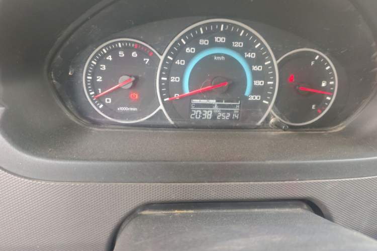 Used Wuling Rongguang New Truck 2021 1.5L Rural Version LV1 Extended Double-Cab L3C Odometer Close Up