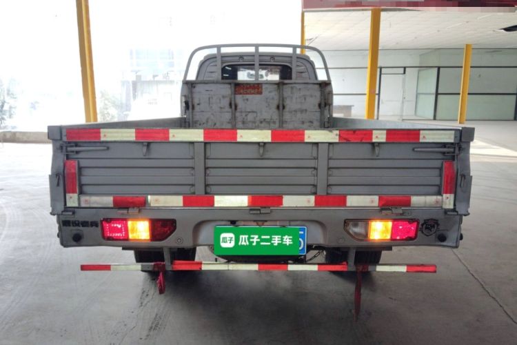 Used Wuling Rongguang New Truck 2021 1.8L Comfort Single-Row Double Rear Wheels LJ479Q6 Rear