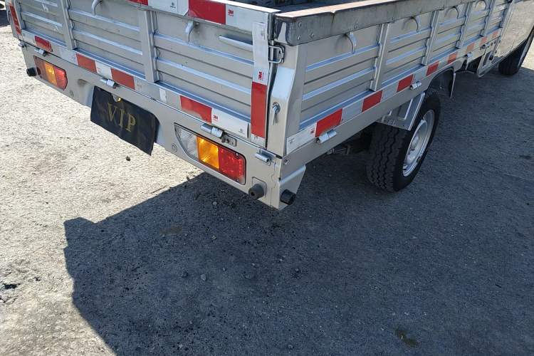 Used Wuling Rongguang New Truck 2021 1.5L Rural Version LV1 Extended Double-Cab L3C Right Rear Taillight