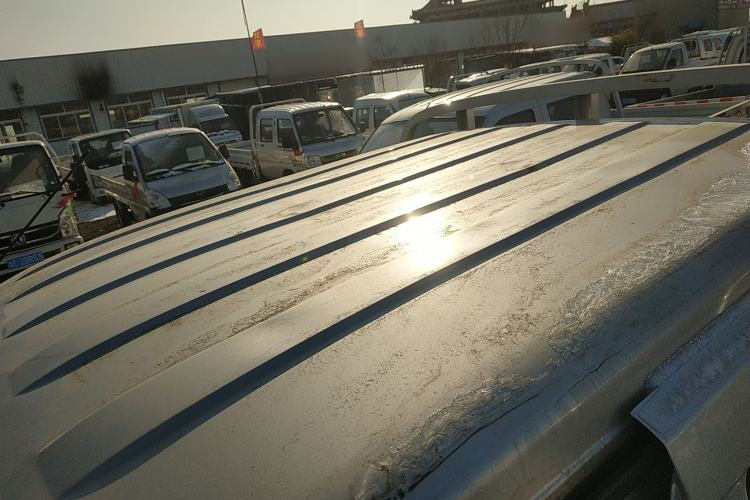 Used Wuling Rongguang New Truck 2021 1.8L Comfort-Grade Double-Cab Dual Rear Wheels LJ479Q6 Roof