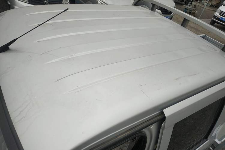 Used Wuling Rongguang New Truck 2021 1.8L Base Model Double-Cab with Dual Rear Wheels LJ479Q6 Roof