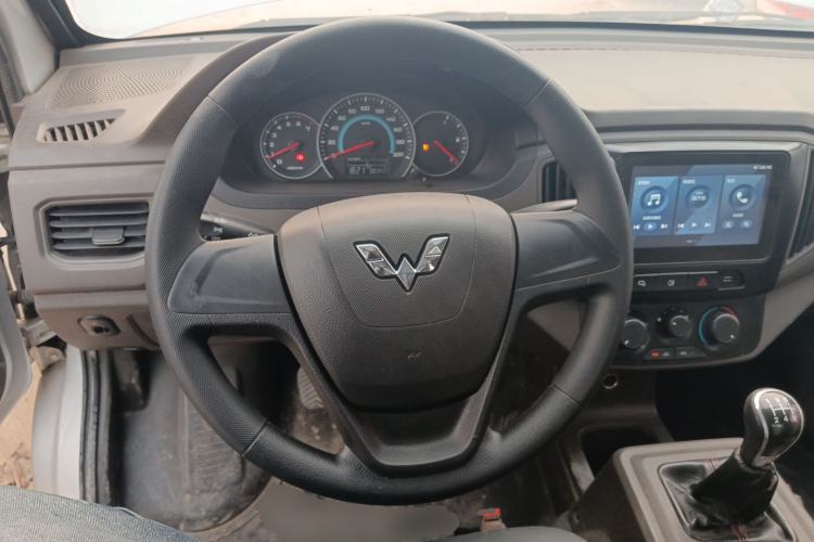 Used Wuling Rongguang New Truck 2021 1.8L "Rural Areas" Edition LV1 Extended Single-Row LJ479Q6 Steering Wheel