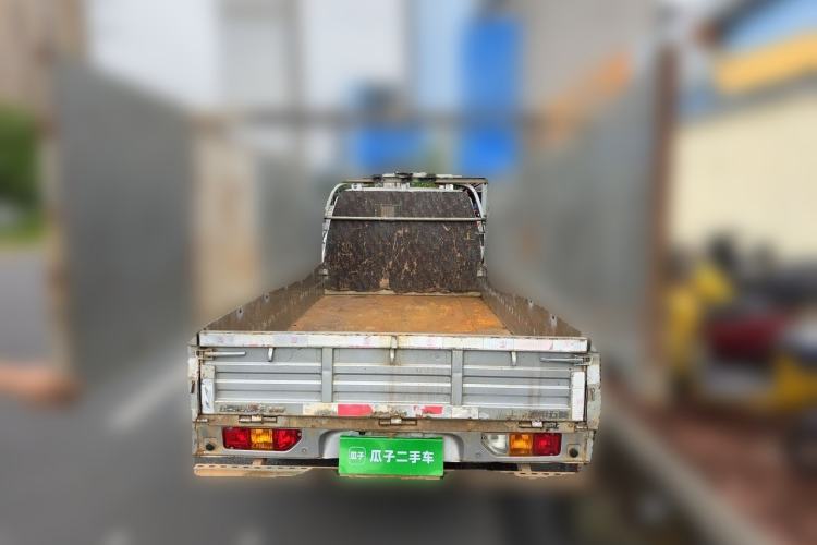 Used Wuling Rongguang New Truck 2021 1.5L Rural Version LV1 Extended Single-Row L3C Trunk