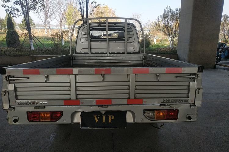 Used Wuling Rongguang New Truck 2021 1.8L Base Model Double-Cab with Dual Rear Wheels LJ479Q6 Trunk