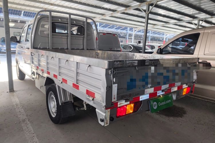Used Wuling Rongguang New Truck 2022 1.5L Base Version Extended Double-Cab LAR Exterior 2
