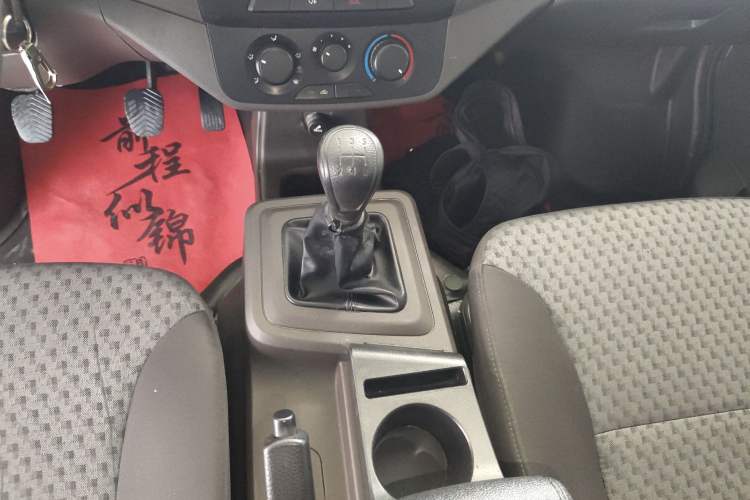 Used Wuling Rongguang New Truck 2022 1.5L Base Version Extended Double-Cab LAR Gear Lever