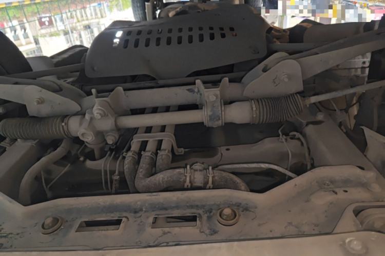 Used Wuling Rongguang New Truck 2023 2.0L Single-Row Base Version LJM20B Chassis Front