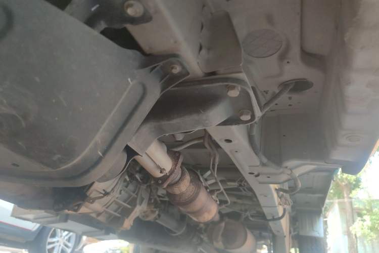 Used Wuling Rongguang New Truck 2023 1.5L Single-Row Base Version LAR Chassis Front Left