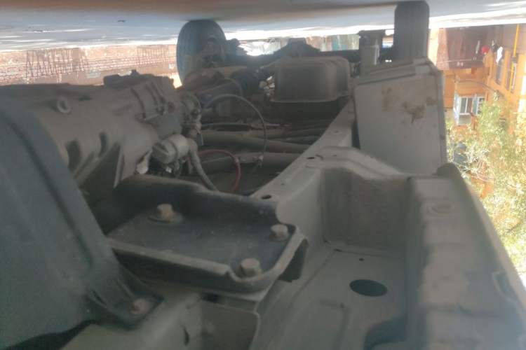 Used Wuling Rongguang New Truck 2023 1.5L Single-Row Base Version LAR Chassis Front Right
