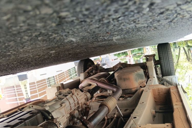 Used Wuling Rongguang New Truck 2023 2.0L Double-Cab Extended-Size Base Version LJM20B Chassis Front Right