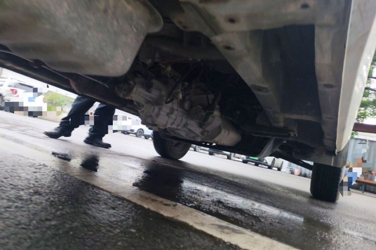 Used Wuling Rongguang New Truck 2023 1.5L Double-Cab Extended-Size Standard Version LAR Chassis Rear Right
