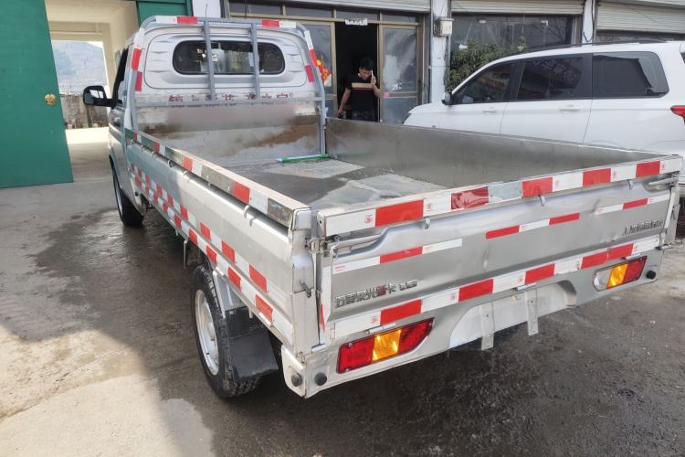 Used Wuling Rongguang New Truck 2023 1.5L Single-Row Base Version LAR Exterior 2