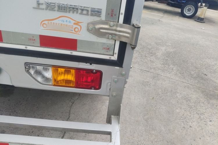 Used Wuling Rongguang New Truck 2023 1.5L Single-Row Extended Version Base Model LAR Exterior 3