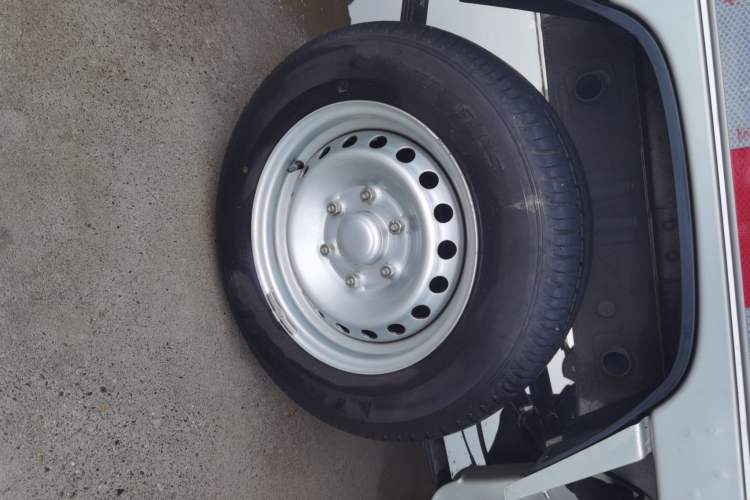 Used Wuling Rongguang New Truck 2023 1.5L Double-Cab Extended-Size Standard Version LAR Exterior 5