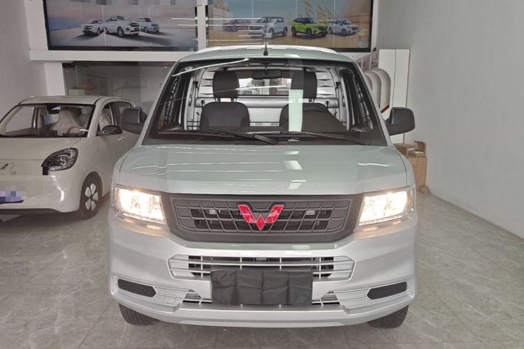 Used Wuling Rongguang New Truck 2023 1.5L Single-Row Extended Version Standard LAR Front