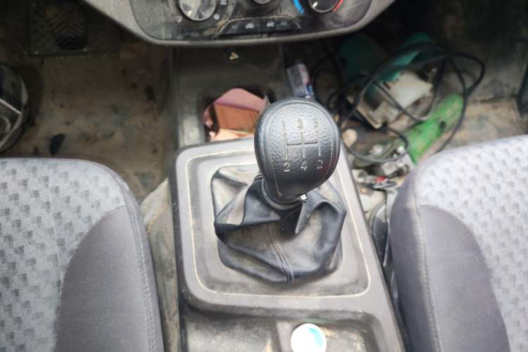 Used Wuling Rongguang New Truck 2023 1.5L Double-Cab Extended-Size Standard Version LAR Gear Lever