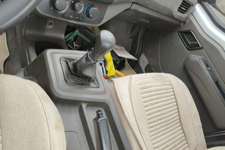 Used Wuling Rongguang New Truck 2023 1.5L Single-Row Extended Version Standard LAR Gear Lever