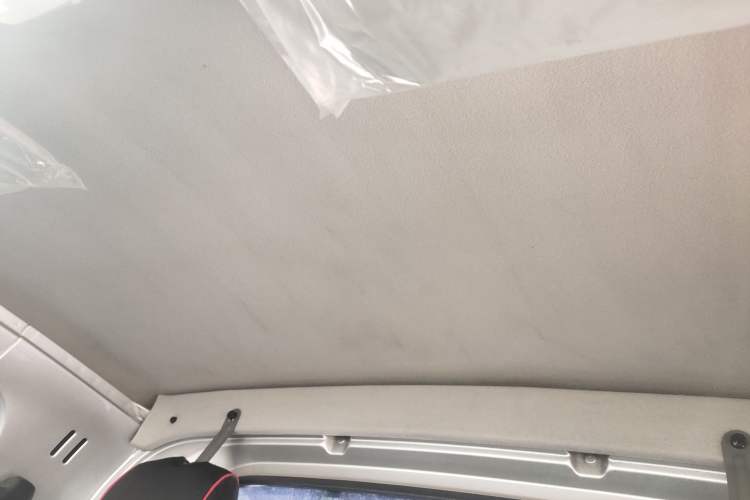 Used Wuling Rongguang New Truck 2023 1.5L Single-Row Base Version LAR Headliner