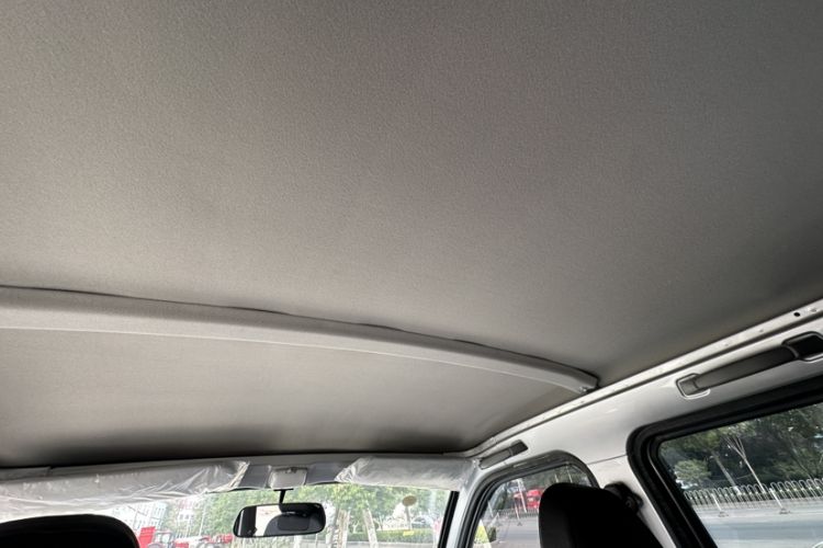 Used Wuling Rongguang New Truck 2023 1.5L Double-Cab Basic Version LAR Headliner