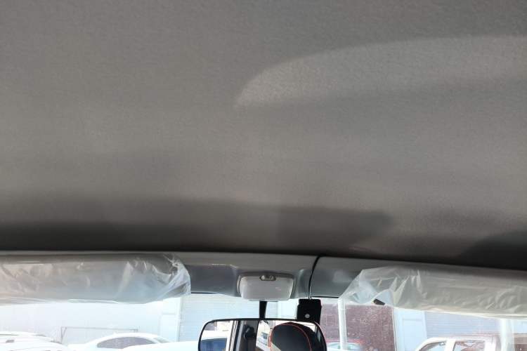 Used Wuling Rongguang New Truck 2023 1.5L Double-Cab Extended-Size Standard Version LAR Headliner