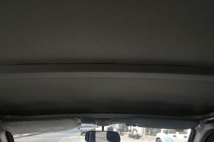 Used Wuling Rongguang New Truck 2023 1.5L Double-Cab Basic Version LAR Headliner