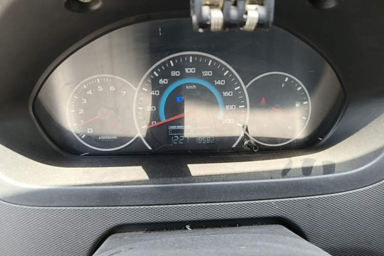 Used Wuling Rongguang New Truck 2023 1.5L Single-Row Extended Version Standard LAR Instrument Cluster