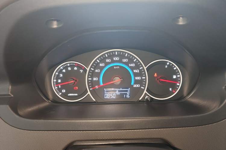 Used Wuling Rongguang New Truck 2023 1.5L Single-Row Extended Version Standard LAR Instrument Cluster